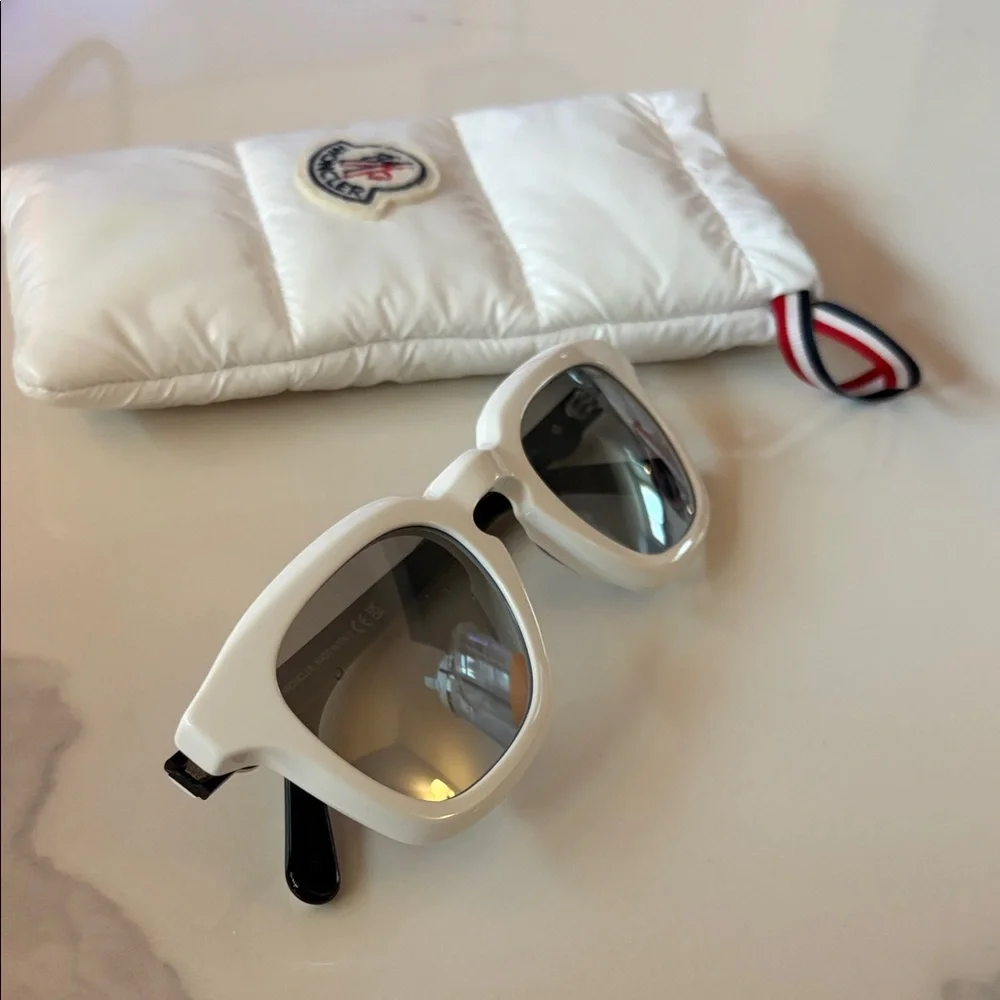 White Sunglasses with Case - Picture 7 of 7